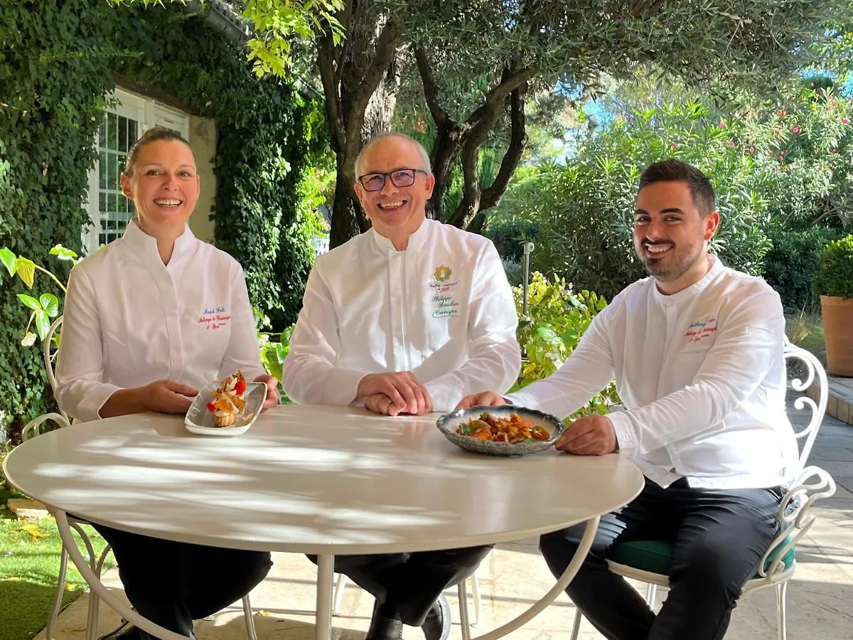 ***** Hotel Auberge de Cassagne&Spa Le Pontet  Frankreich