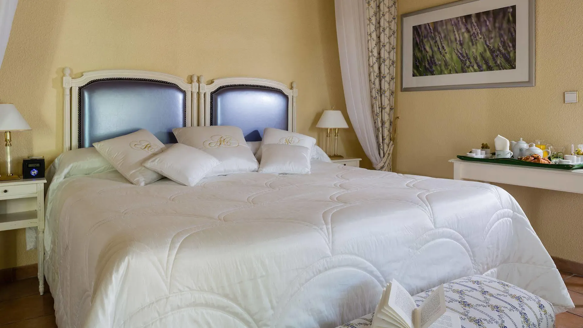 Auberge de Cassagne&Spa Le Pontet  Hotel Le Pontet (Vaucluse)